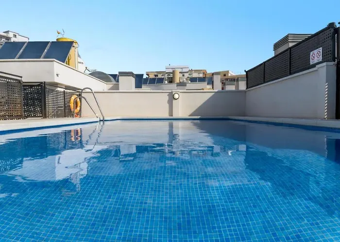 Malaga Centro, 2 Habs, Piscina En Azotea, 2 Terrazas Y Parking Privado